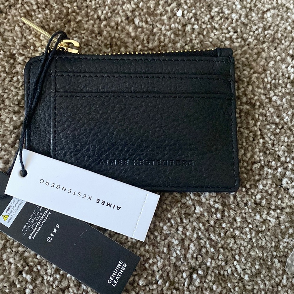 Aimee kestenberg skinny ID case